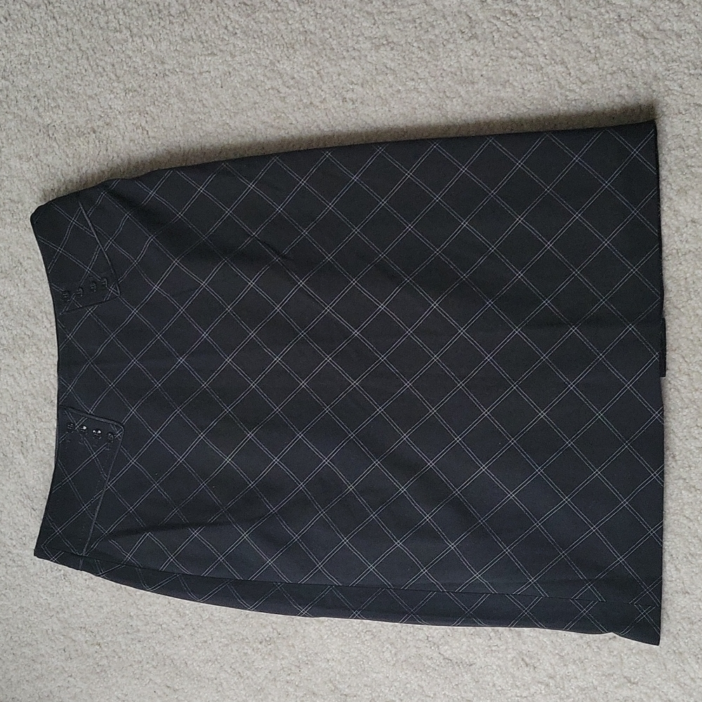 White house black market skirt